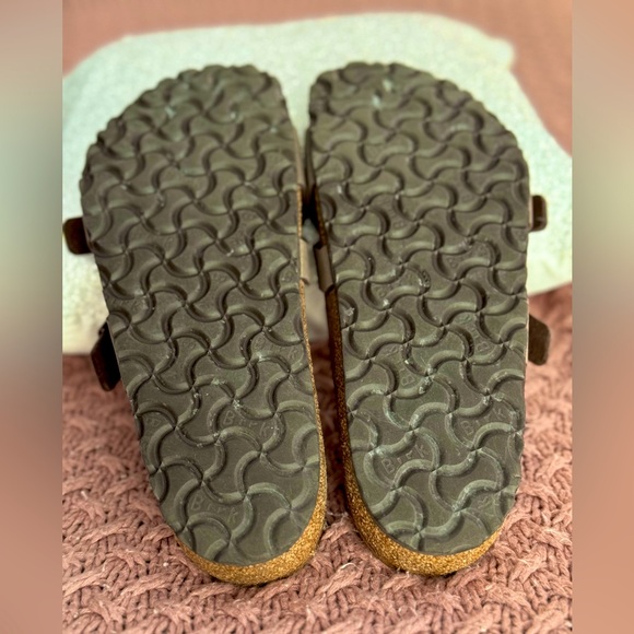 Birkenstock Yao Sandals - Picture 4 of 4